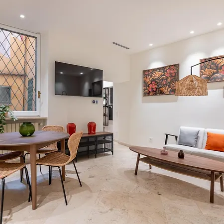 Charming 3 Bedroom In The Historic Center * Róma