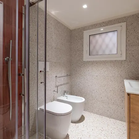 Apartman Charming 3 Bedroom In The Historic Center Róma