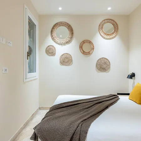 Charming 3 Bedroom In The Historic Center *